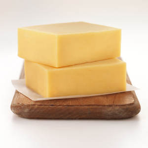 Fromage Cheddar Frais en Gros – Approvisionnement Direct – Goût Naturel – Idéal pour les Grandes Commandes - Product Image 3