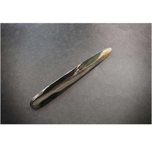 Outils de reliure en corne de bœuf faits à la main, polis, écologiques, motif animalier, prix de gros - Product Image 1