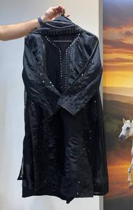 ESTA TEMPORADA DE BODAS, LLEVE NUESTRO HERMOSO ESPEJO DE MANO REAL CON UNA SUPERIOR BORDADA CON LENTEJUELAS, UNA PANTALÓNAS PLAZZO Y UNA DUPATTA - Product Image 4