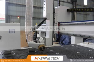 Machine de découpe CNC 3D M-shine 4 axes 2030 avec tête oscillante pour le <span class=keywords><strong>bois</strong></span>, le PVC, le mousse et la découpe/gravure CNC - Product Image 3