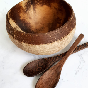 Bols en coquille de noix de coco naturelle de haute qualité, faits à la main, style rustique moderne, écologiques, avec cuillère en bois pour la cuisine - Product Image 1