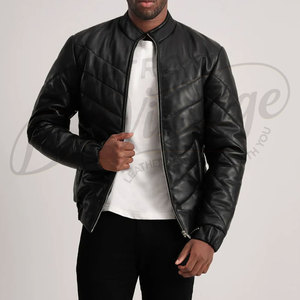 Abrigo Acolchado de Cuero Sintético Negro Premium para Hombre, Chaqueta de Invierno con Capucha y Acolchado Completo, Parka Acolchada de Cuero Sintético - Product Image 1