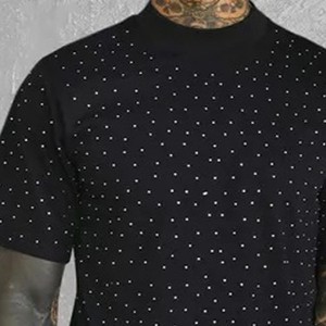 T-shirt pour homme avec strass à prix raisonnable, qualité supérieure, anti-plis, tendance, avec des designs uniques - Product Image 2
