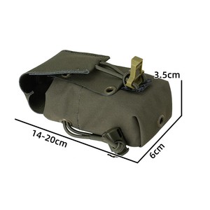 Elegante Bolsa Táctica Impermeable de Poliéster con Cierre de Cremallera y Broche, Hecha en Vietnam - Product Image 6