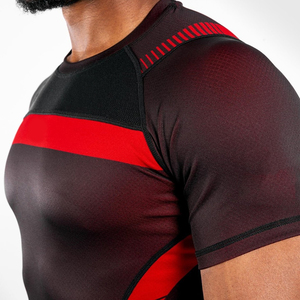 Camiseta Deportiva de Manga Corta para Hombre, Protección UV, Color Negro y Rojo, Secado Rápido, Sin Costuras, con Spandex y Poliéster - Product Image 5