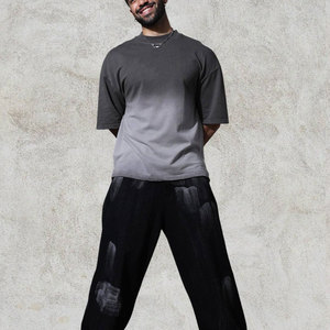 T-shirts pour hommes en coton lourd surdimensionnés, personnalisables, effet délavé, de haute qualité, respirants, col rond, manches courtes, directement de l'usine - Product Image 4