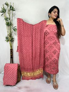 Ensemble de costume en pure soie modale Bandhani avec dupatta en tissu, collection traditionnelle pour festivals, mariages et fêtes - Product Image 5