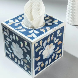 Boîte à mouchoirs en bois avec incrustations de os – Porte-mouchoirs artisanal de luxe écologique pour intérieurs élégants - Product Image 1