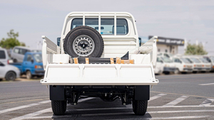 TOYO TA LA ND CRUISER LC79SC d'occasion 2023, double cabine, 4 portes, 4.2D essence V6, transmission automatique - Product Image 5