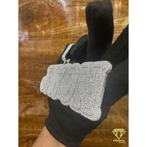 Colgante Personalizado JAYON con Letras en Bloque, Completamente Engastado con Moissanita VVS en Plata de Ley 925 - Product Image 5