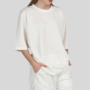 T-shirts de sport en spandex pour femmes, personnalisables avec logo, respirants, pour l'été, vente en gros, vêtements de sport en vrac. - Product Image 1