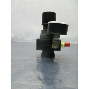 Régulateur de pression d'air standard Amflo 4125A avec Wika - Équipement et pièces semi-conductrices de renommée mondiale - Product Image 1