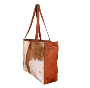 Bolso Tote de Cuero Vacuno Personalizado de Primera Calidad, Bolso de Hombro de Cuero Auténtico con Pelo, Fabricante Mayorista, Bolso Hecho a Mano - Product Image 2