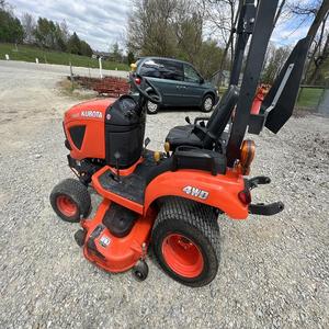 Série de tracteurs Kubota pour l'agriculture, tracteur Kubota BX1880, mini-tracteur Kubota disponible à la vente - Product Image 4
