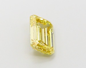 Diamant de laboratoire CVD de luxe 1,14 ct, jaune intense fantaisie, taille émeraude, VS1, EX Poli, vente en gros, diamant non monté, fabricant en stock - Product Image 4