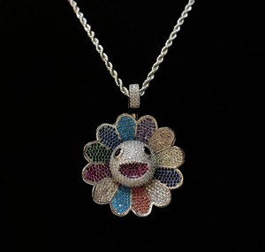 จี้รูปดอกไม้ประดับเพชรหลากสี RIZTA JEWELS  หินมอสซาไนต์  ชุบทอง 14K บนเงินแท้  ฝังแบบไมโคร  สไตล์ฮิปฮอป  เครื่องประดับสำหรับทุกเพศ - Product Image 2