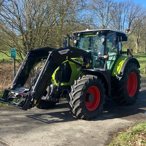 Tractor Claas de Grado Comercial para Agricultura Pesada con Motor Duradero, Sistema Hidráulico Robusto y Transmisión Confiable - Product Image 1