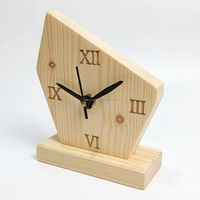 Horloge de bureau en quartz en bois de pin miniature faite à la main de luxe, design moderne, écologique, horloge décorative de table pour la maison, le bureau