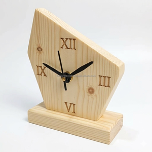 Horloge de bureau miniature en bois de pin artisanale de luxe, décoration de table pour la maison ou le bureau, article cadeau en bois - Product Image 3