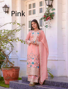 Salwar Kameez de satén pakistaní para mujer, ropa de boda de tela suiza, ropa india y pakistaní de estilo festivo, lista para usar, a precio económico. - Product Image 4