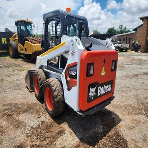 Chargeuse compacte sur chenilles Bobcat, moteur diesel, pompe hydraulique haute performance, 75 kW, 2500 kg, garantie 2 ans, pour la construction - Product Image 1