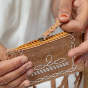 กระเป๋าใส่เหรียญหนังกลับแท้สำหรับผู้หญิงหนังแท้แบบมีตะเข็บใส่เหรียญขนาดเล็กความจุเยอะใช้ในชีวิตประจำวัน - Product Image 2