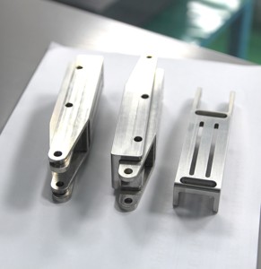 CNC Milling Vietnam Factory Aluminum & Steel Parts - Product Image 4