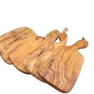 Tabla de cortar redonda de madera hecha a mano con ranura para el mango, bandeja para servir charcutería, tabla de picar para cocina - Product Image 4