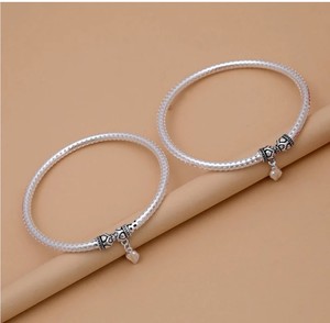 Elegant Silver Leaf Charm Anklet Bracelet for Women and Girls - Product Image 1