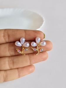 Pendientes de Perlas con Acabado Plateado, Ligeros, para Uso Diario, Estilo Étnico, Producto al por Mayor, Joyería de Moda para Mujer - Product Image 1