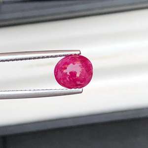 Rubis naturel cabochon rouge profond ovale, pierre précieuse en vrac pour collectionneur, qualité supérieure, gemme précieuse - Product Image 1