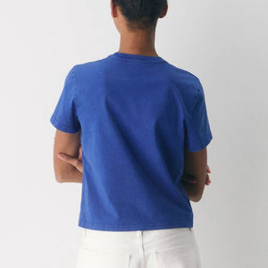 Camiseta de Mujer de Diseño Minimalista con Material Cómodo para Compradoras, Colección Verano 2026, Precio Económico, Material Suave con Logotipo - Product Image 6