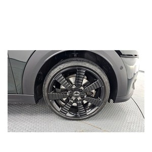 Mini Cooper 5-Door Resolute Edition with Leather Seats Rear Camera August 2023 24,891 km Left Steering - Product Image 5