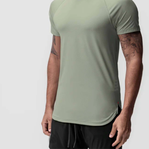 T-shirt pour homme à manches raglan vert olive, col rond, coupe ajustée, séchage rapide, sportif, tricoté, manches courtes, couleur unie, longueur standard - Product Image 6