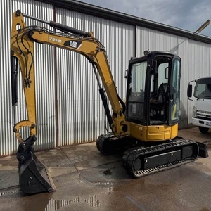 Maquinaria para Movimiento de Tierras: Miniexcavadora Cat 305 CR Premium Usada para Contratistas de Construcción que Buscan un Tamaño Compacto y una Excavación Potente - Product Image 4
