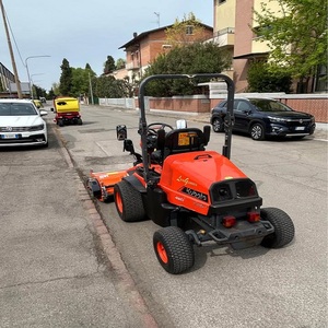 รถตัดหญ้าแบบนั่งขับ Kubota F251 พร้อมราคาที่ดีที่สุด พร้อมมอเตอร์ปั๊มน้ำ เครื่องยนต์ เกียร์ ชุดเกียร์ และชิ้นส่วนหลัก - Product Image 1