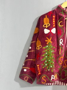 Blazer de Noël en velours brodé à la main, motif vin rouge, chaud et élégant, cadeau de Noël idéal - Product Image 5