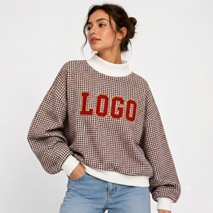 Sweat-shirt oversize tie-dye à col montant en polaire brossée pour femme – Pull décontracté et confortable pour une chaleur quotidienne sans effort - Product Image 1