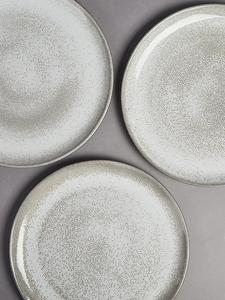 Assiette à dîner élégante en céramique marbrée ivoire, design plat contemporain, surface émaillée résistante aux rayures, parfaite pour une salle à manger moderne - Product Image 3