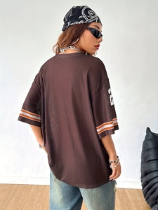 เสื้อยืดสไตล์ Y2K สำหรับผู้หญิง ไซส์พลัส สวมใส่สบาย ระบายอากาศได้ดี เป็นมิตรกับสิ่งแวดล้อม แห้งเร็ว เหมาะสำหรับเล่นกีฬา ขายส่ง รับผลิตตามแบบ สั่งทำได้ทุกขนาด - Product Image 5