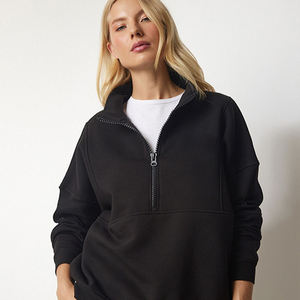 Ensemble de survêtement pour femme, sweat-shirt noir à col montant et demi-zip, et pantalon de jogging slim à revers, tenue de sport - Product Image 3