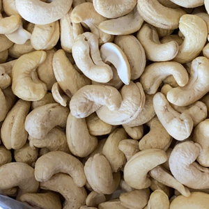 Wholesale High Quality Raw Edible Cashew Nuts W180 Grade Exported From SANTIGO Vietnam - Product Image 1
