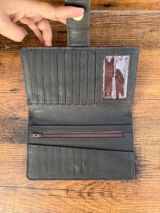 Vente chaude Sculpture Main Usiné Portefeuille Embrayage Élégant En Cuir Véritable Fourrure De Vachette Portefeuille Multi Utilisations Western Portefeuilles En Cuir - Product Image 2