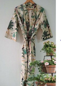 Robe kimono en coton à imprimé animal, style bohème, pour la plage, tenue décontractée pour les vacances, pour femmes - Product Image 3