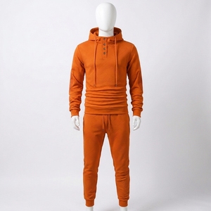 Conjunto Deportivo Personalizado para Hombre, Sudadera con Capucha y Pantalones Jogger, Ropa Deportiva Casual de Dos Piezas Cómoda - Product Image 1