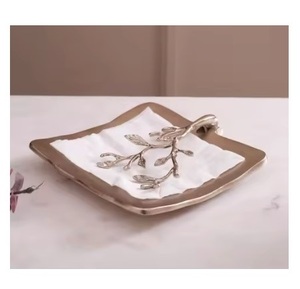 Porte-serviettes décoratif en métal de qualité supérieure pour la décoration de table, mariage, restaurant, cuisine - Product Image 5