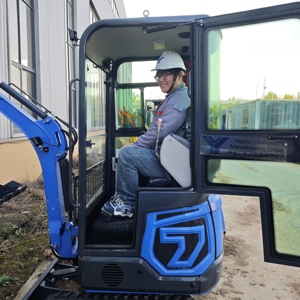 Mini-excavatrice sur chenilles diesel de <span class=keywords><strong>2</strong></span>,<span class=keywords><strong>5</strong></span> <span class=keywords><strong>tonnes</strong></span>, homologuée Euro <span class=keywords><strong>5</strong></span> CE EPA, équipement de construction très demandé. - Product Image 2