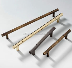 Poignée décorative en métal pour meubles classiques, armoires, tiroirs et portes, avec des détails complexes et une finition raffinée - Product Image 1