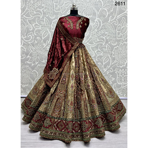 Collections de velours de vêtements de mariée indiens pour la mariée avec le travail de Zarkhan par Fabzone - Product Image 4