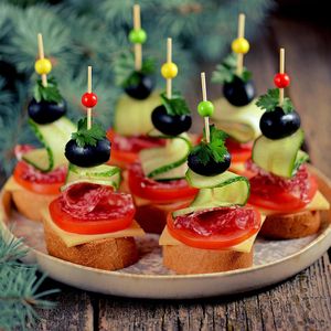 4.7 Inch Long Bamboo <b>Toothpicks</b> Grass Green Pearl Cocktail Picks for Appetizers Decorative for Spring Summer Holiday Party - Product Image 3